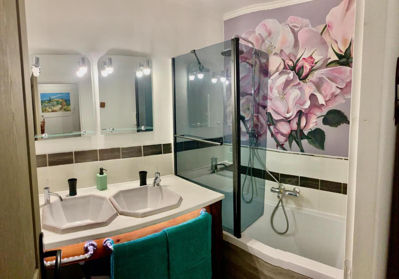 Le Logis Des Cascades 2 Apartment มูสติเยร์-แซ็งต์-มารี ภายนอก รูปภาพ